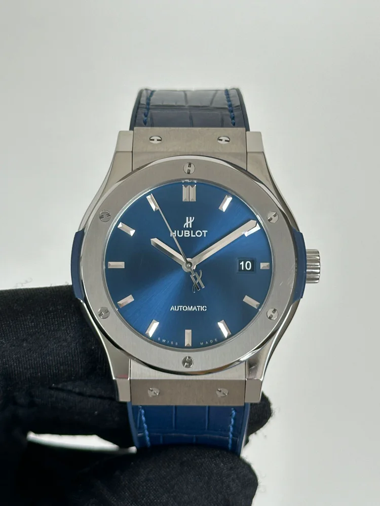 Hublot Classic Fusion Blue 542.NX.7170.LR